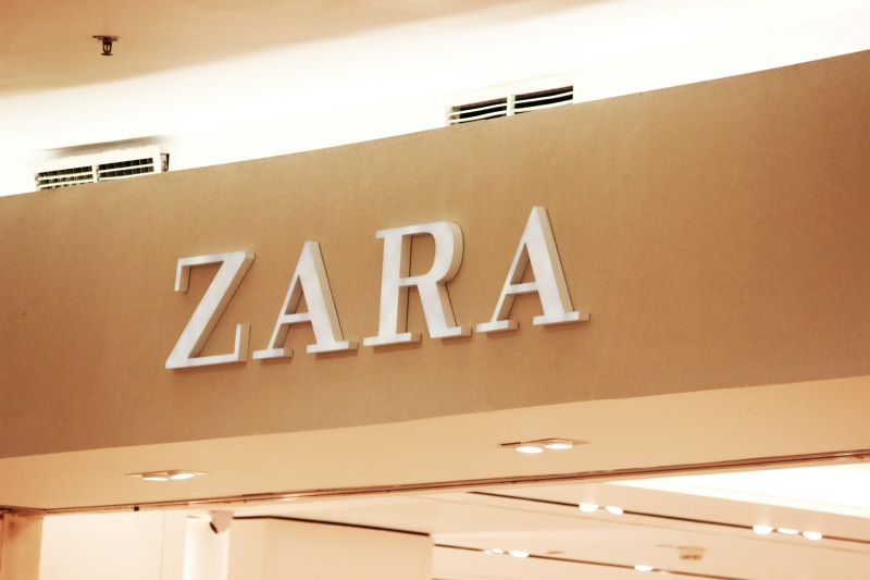 Zara 바코드 시스템.jpg